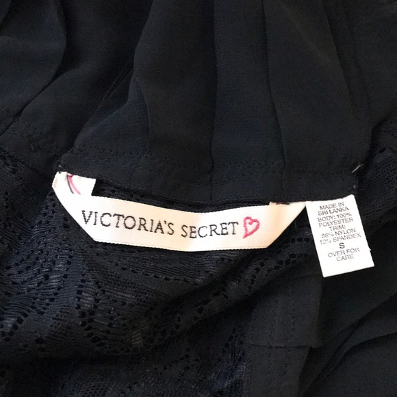 Victoria Secret Black Lace Lingerie - Picture 5 of 5